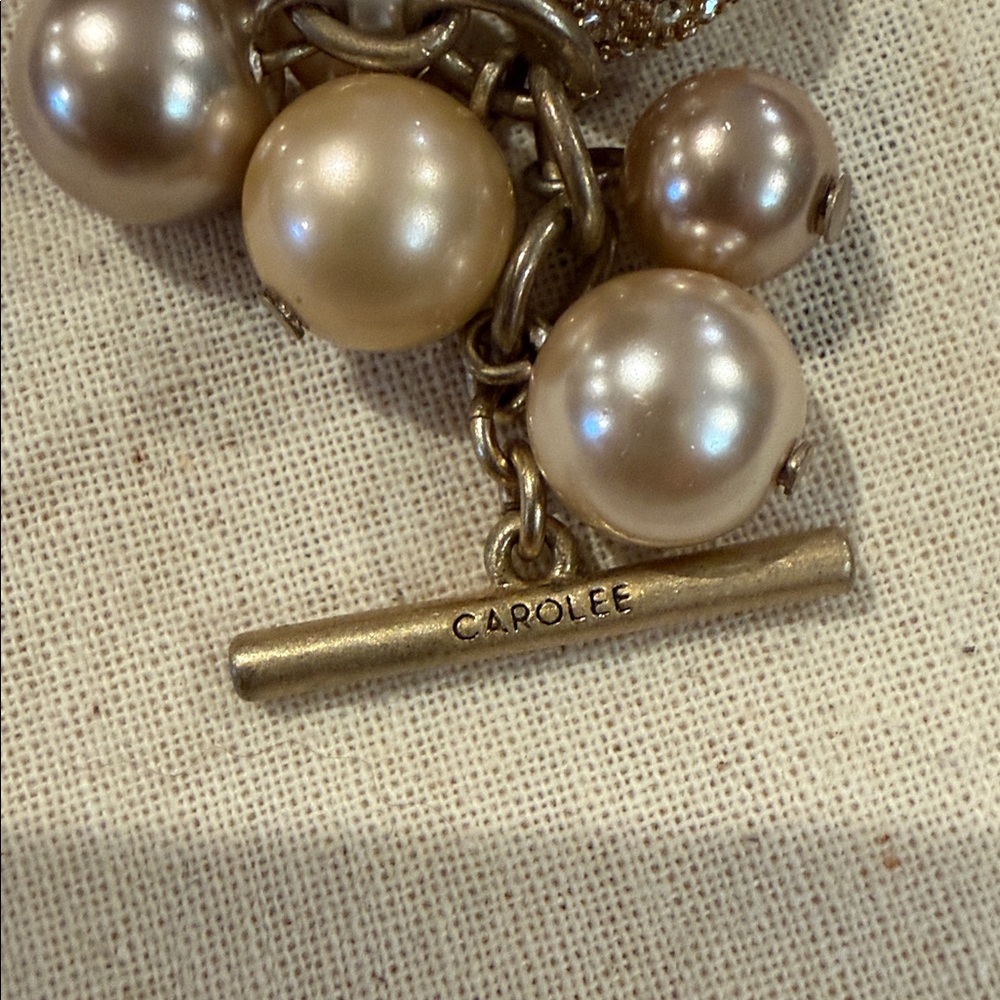 2 Carolee bracelets - Picture 7 of 10